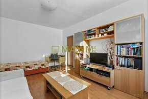 Ponúkame 2 izbový byt Mamateyovej ulici v Bratislave-Petržal - 1