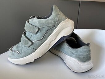 Detske tenisky zn. Superfit velkost 33