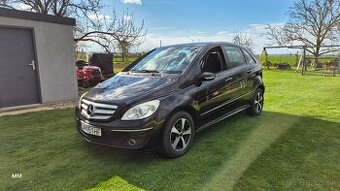 Mercedes Benz B