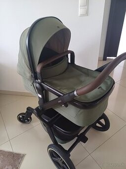 Joolz day + magnificent green