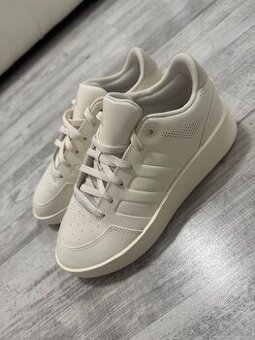 Adidas tenisky