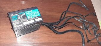 Zdroj 650w