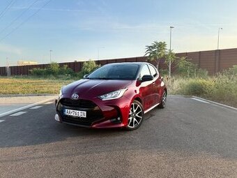 Toyota Yaris hybrid 1.5 VVT