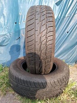 Ponúkam 2 zimné pneumatiky Matador Snow 215/70 R16