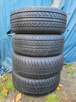 Ponúkame 4 letné pneumatiky 185/60 R14
