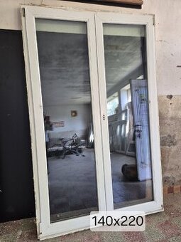 Terasové plastové dvere 140x220