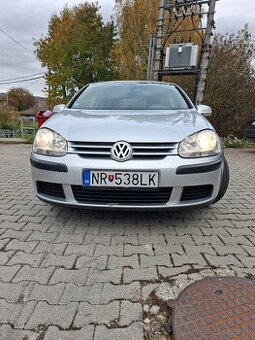 Golf 5 1.6 benzín automat