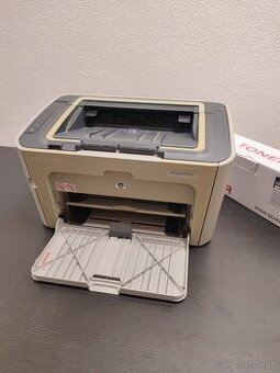 ČB Laserová sieťová tlačiareň HP LaserJet P1505n s tonermi