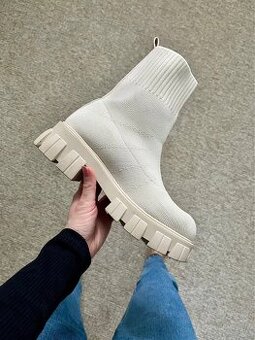 Členkové čižmy | DeeZee | č.37 - top stav