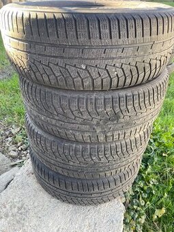 Predám zimne 225/60 R17  4ks