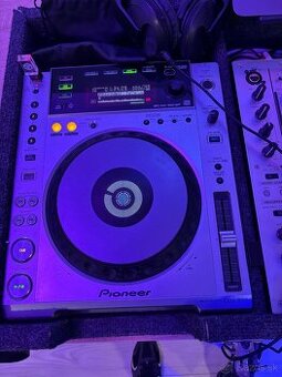 Predám pioneer CDJ 850 2ks dj mix 700