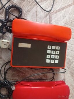 Stare  telefony pevná linka