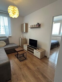 na prenájom 2. izbový byt s balkónom Poprad