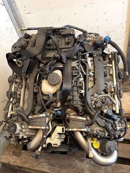 Motor Mercedes w212 Klass E e63 AMG v8 biturbo 2013