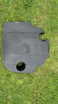 Kryt motora seat