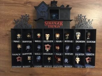 Stranger things kinder joy domček polička