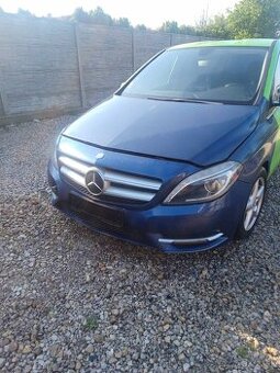 Rozpredám Mercedes B180 CDI 80kw W246 2012