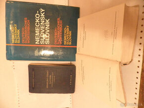 Predám velký nemecký  a velký ruský slovník