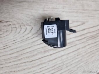 Cuvacia kamera mercedes