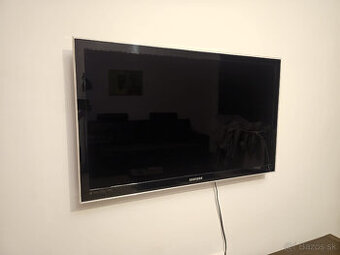 Televízor Samsung UE40C6000 (102 cm LED)