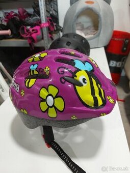 Prddam detske prilby na bicykel