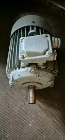 Predám 3 fázovy elektromotor 4kW