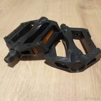 Pedále na BMX alebo detský bicykel