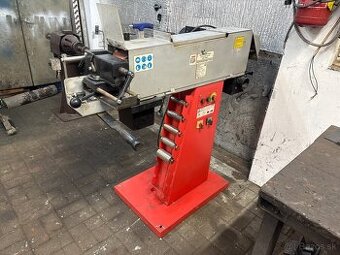 Pásova bruska na rúry