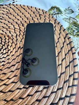 Predám iPhone 15 Pro 256GB -  BA GA TT NR NZ