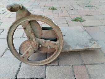 Rezak,krájač,sekac na žihľavu