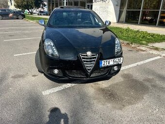 Alfa Rómeo Giulietta 1.6jtd 77kW rv 7/2014 124xxxkm
