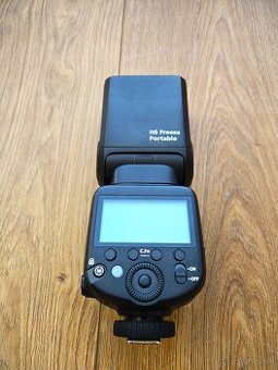 Blesk Rollei HS Freeze Portable univerzálny