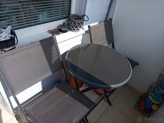 Sedenie na balkón