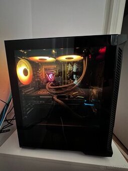 RTX 4070 Ti / i7 13700KF / 32GB DDR5 / 2TB SSD