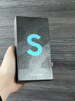 Dobrý deň Ponúkam na predaj Samsung Galaxy S22 128GB Blue