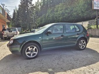 PREDÁM  VW Golf 4