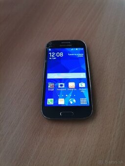 Samsung galaxy ACE 4 sivý plne funkčný prasknutý displej ale