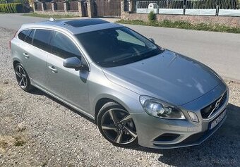 Volvo V60 D5 AWD