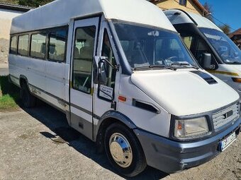 Mini bus IVECO