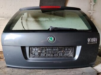 Škoda Octavia 2 combi, kufor, farba 9153