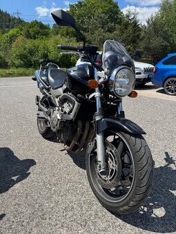 Honda cb600f Hornet