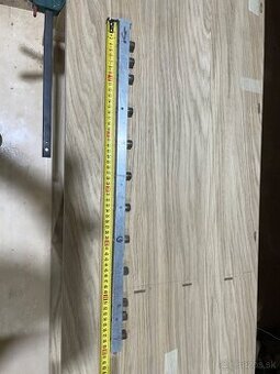 Predám AL kolíkovaciu lištu 60cm - 1