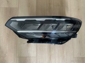 Volkswagen Passat B8 Svetlo
