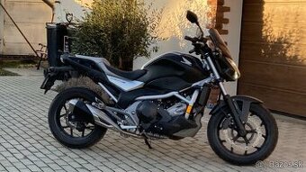 motocykel Honda NC750SD automat
