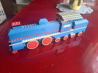 Zberateľský retro LEGO vlak zo 70. rokov