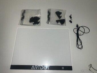 #L0182 Podsvietená LED doska na diamantové maľovanie Artdot