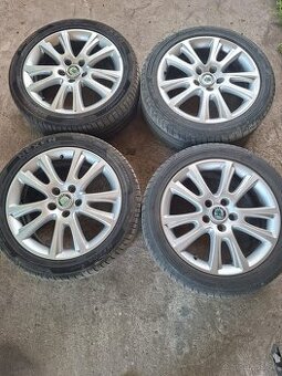 5x112 R17 Originál Škoda Octavia 2 RS - 1