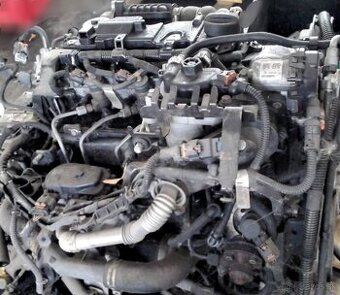 predám MOTOR 9H06 PEUGEOT PARTNER 1.6 HDI 8V BHY MOTOR 9HP