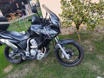 Honda Transalp 700