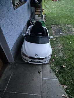 Detske elektrické auto